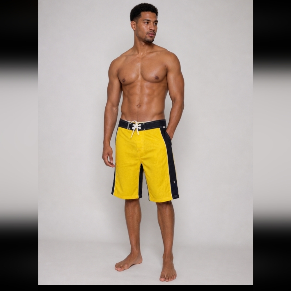 LOCAL MOTION  Board Shorts with Back Pocket 31